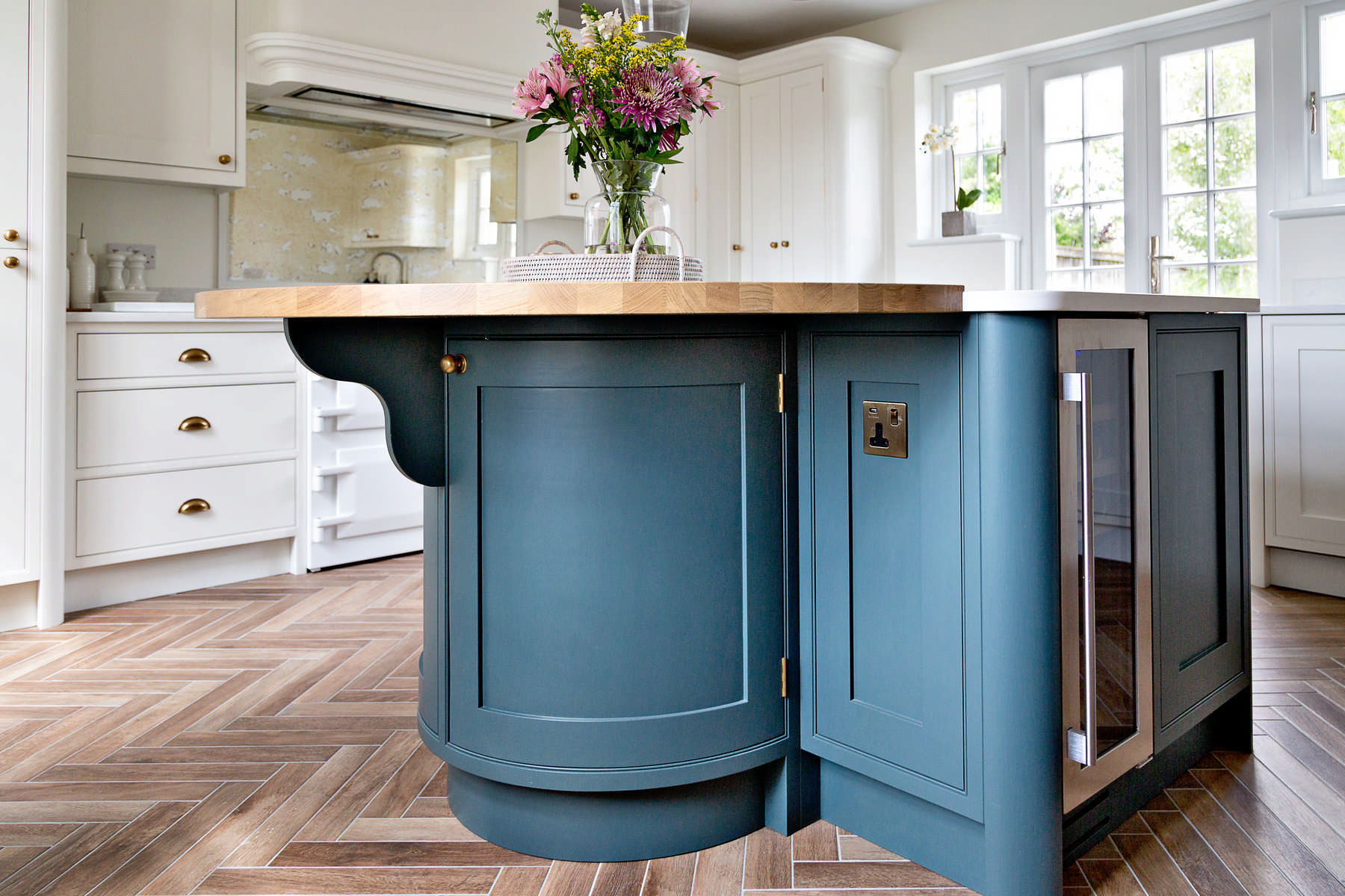Moroney Kitchen Project - Churchill Brothers